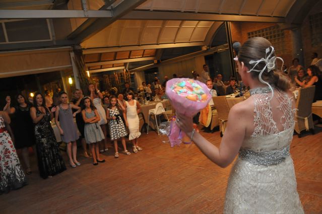 Novia con flores